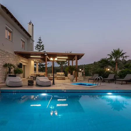 Villa Kipo Paradiso Stone